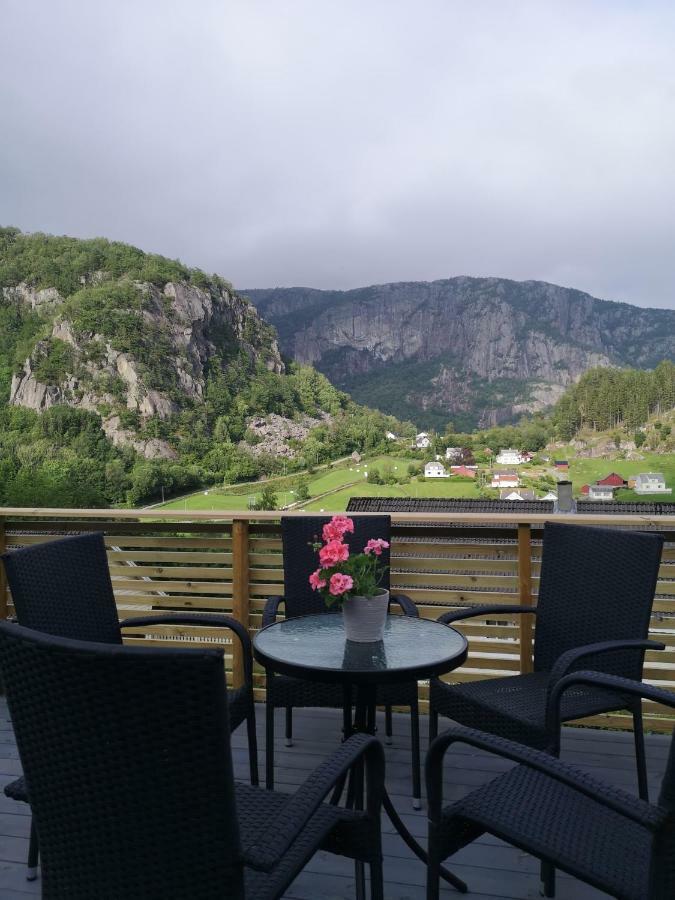 Dada Apartment Hjelmeland Ngoại thất bức ảnh